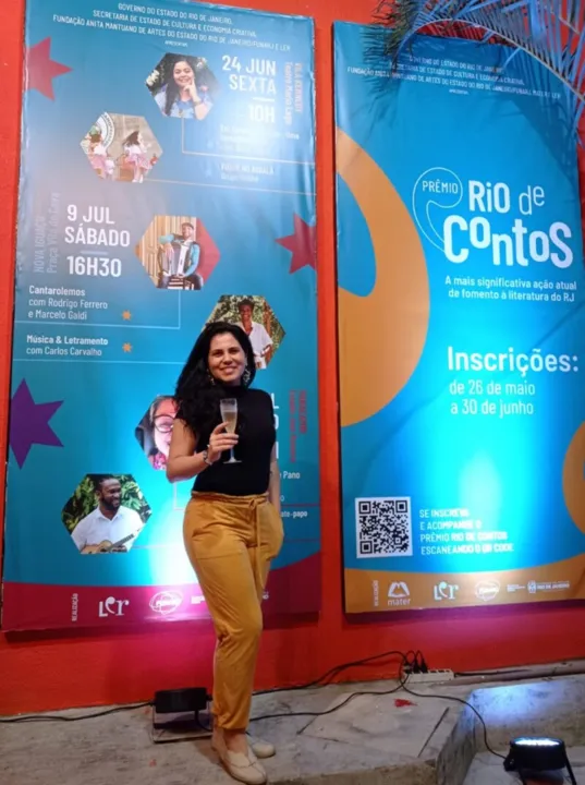 Catharina Zanetti, escritora de Niterói