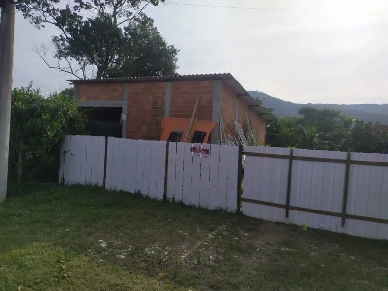. A fiscalização integra o Programa Urbanismo Presente, que combate invasões e construções irregulares
