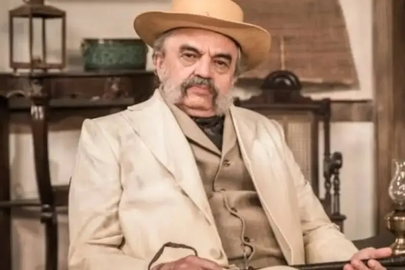 O ator José Dumont, de 72 anos, teve sua audiência de custódia marcada para a tarde desta sexta-feira (16).
