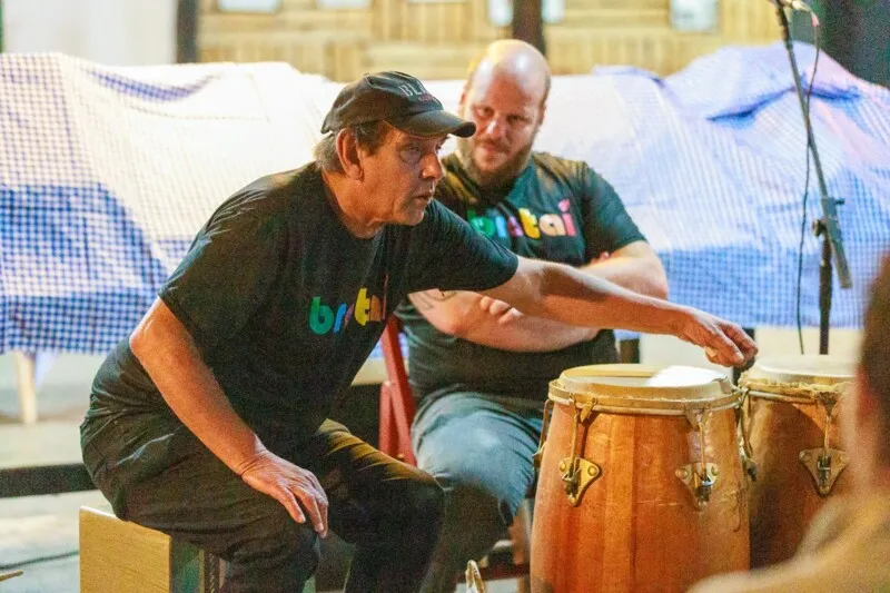 Oficinas incluem aulas de Maquiagem, Capoeira, Fantasia e Adereços