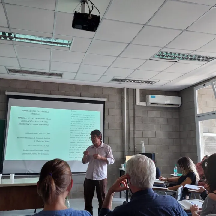 Secretário Adalton Mendonça foi um dos palestrantes do evento voltado à economia regional