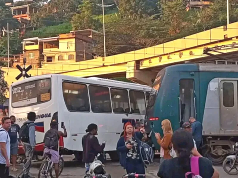 A circulação dos trens já foi reestabelecida