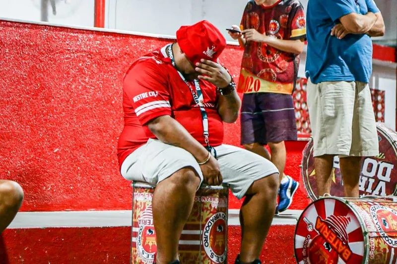 Expectativa para o bicampeonato era grande entre os torcedores na quadra da escola