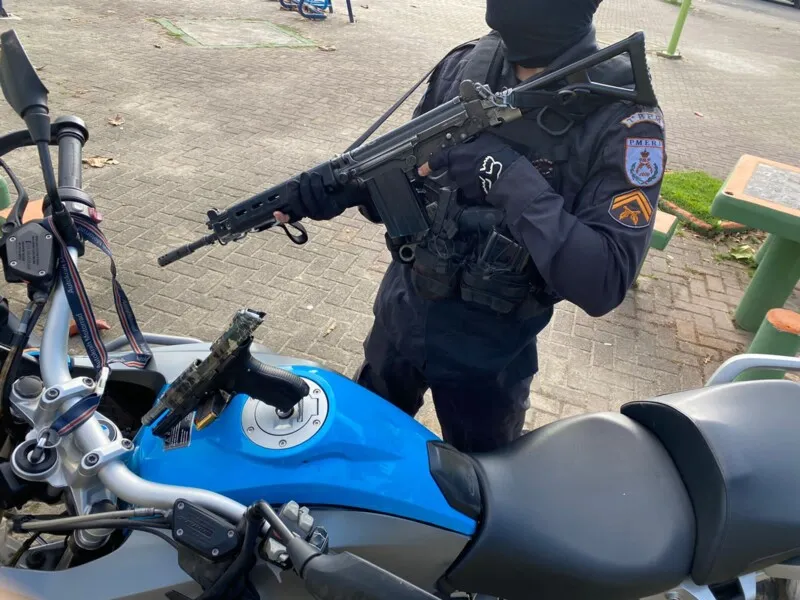 Ele foi socorrido, mas não resistiu aos ferimentos
