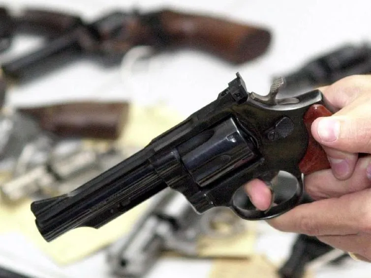 Pele alvo: ao menos 5 pessoas negras são mortas pela polícia todos os dias
