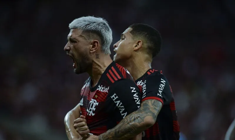 Após a partida decisiva pela Copa do Brasil, o Flamengo enfrenta o Coritiba no sábado (16) no Mané Garrincha