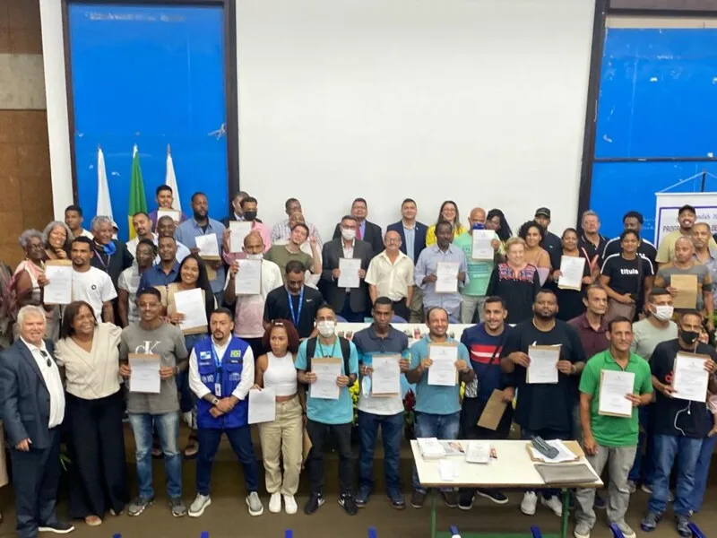 O Programa “Mudar de Vida” é uma parceria entre a Fundação Santa Cabrini e o IFHT da UERJ