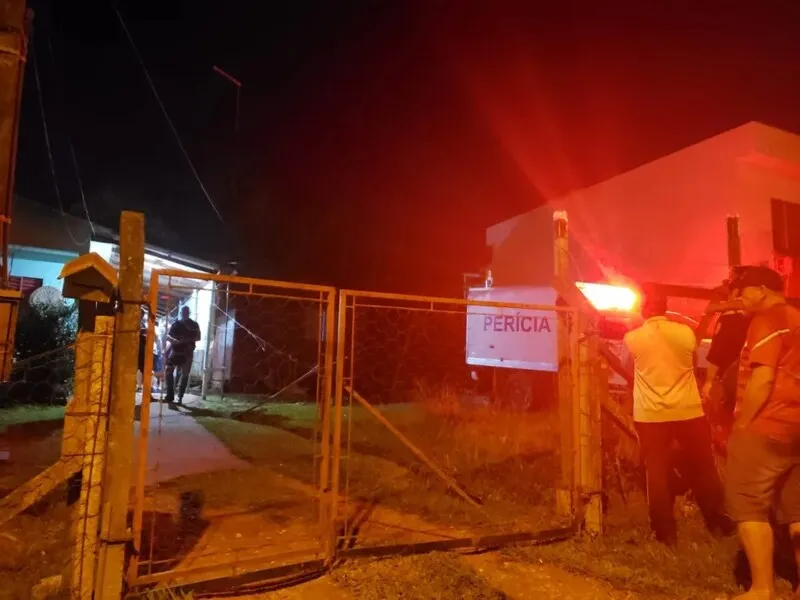 O principal suspeito é o pai, David da Silva Lemos de 28 anos, que foi preso na madrugada desta quarta (14)