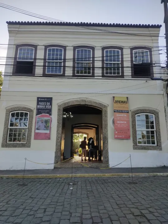 A Casa de Cultura Heloísa Alberto Torres fica na Praça Marechal Floriano Peixoto, 303, Centro Histórico de Itaboraí