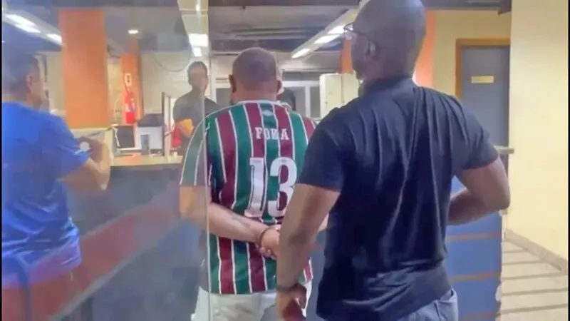 Foka estava com camisa personalizada
