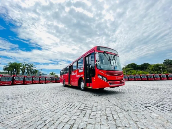 Todos os "vermelhinhos" estarão em circulação, segundo empresa de ônibus maricaense