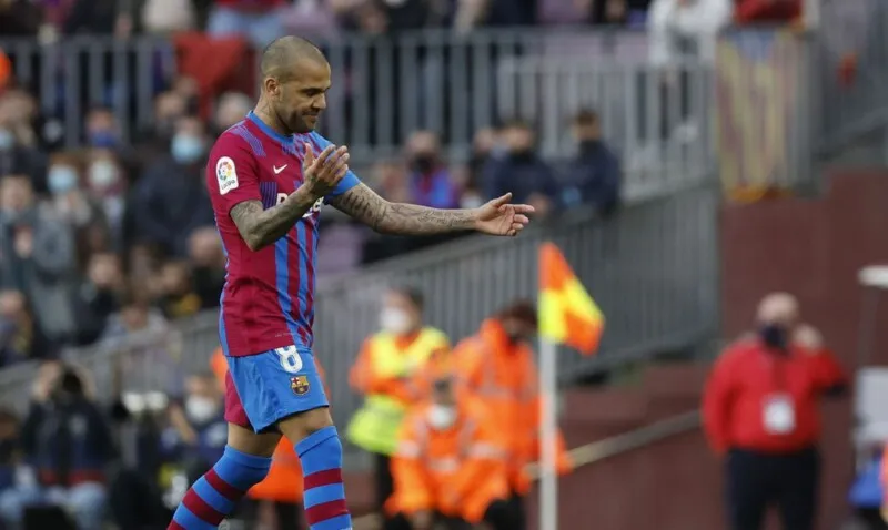 Daniel Alves, de 39 anos, foi descartado