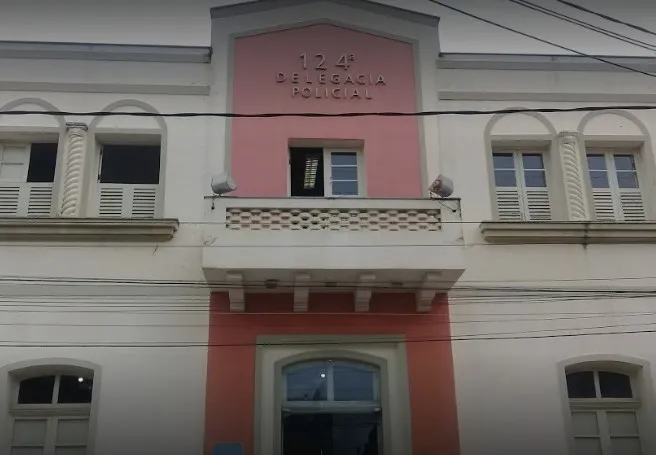 De acordo com os agentes, o acusado tem sete anotações por envolvimento em diversos crimes