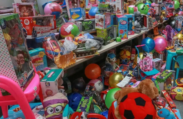 Brinquedos no Dia das Crianças: presentes tradicionais