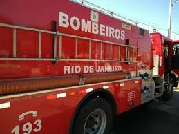 Os Bombeiros foram acionados e prestaram os socorros à vítima, Fabiana Ribeiro, de 43 anos