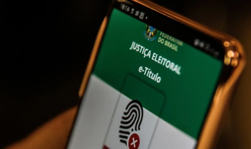 O eleitor também pode entregar o formulário Requerimento de Justificativa Eleitoral preenchido nos mesas receptoras de votos
