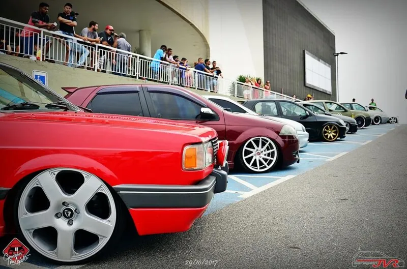 O evento acontece no estacionamento do shopping, localizado na BR-101