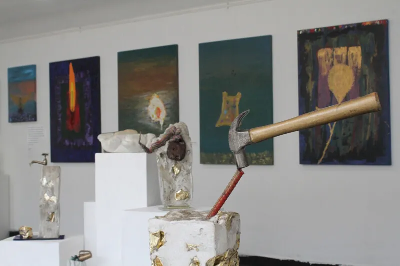 Mostra é composta por mais de 50 peças