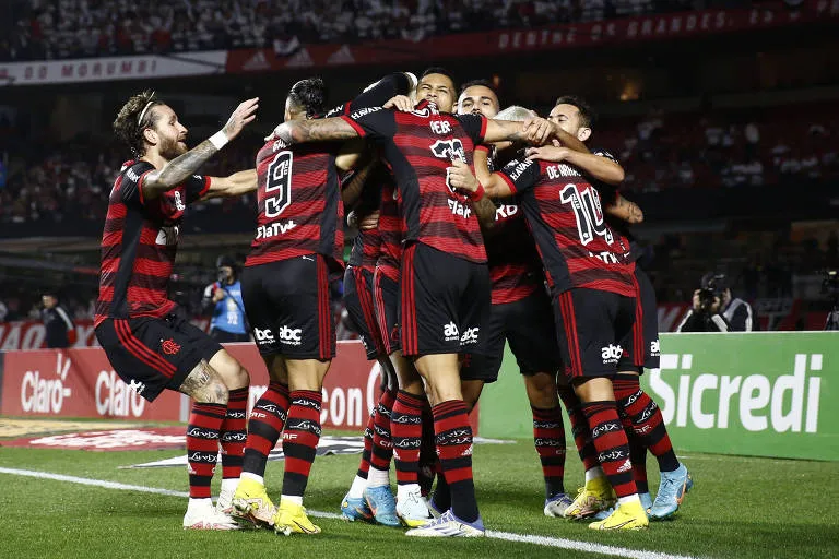 Flamengo enfrenta o Botafogo pelo Brasileirão