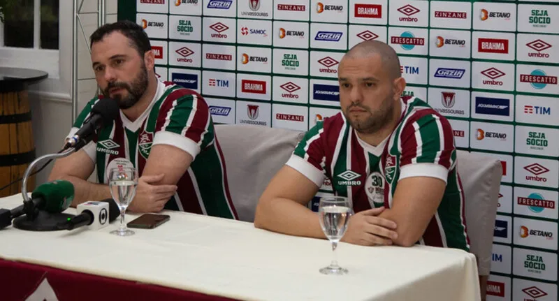 "Só posso agradecer a todos os funcionários do clube e todos que vieram exercer seu direito", disse Mário Bittencourt