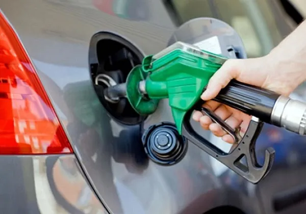 O valor médio do litro passou de R$ 4,86, na semana passada, para R$ 4,88