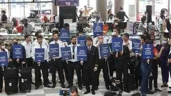 Aeronautas em greve nos principais aeroportos do país