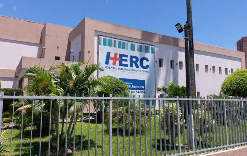 O menino precisou ser transferido para o Hospital Estadual Roberto Chabo, em Araruama