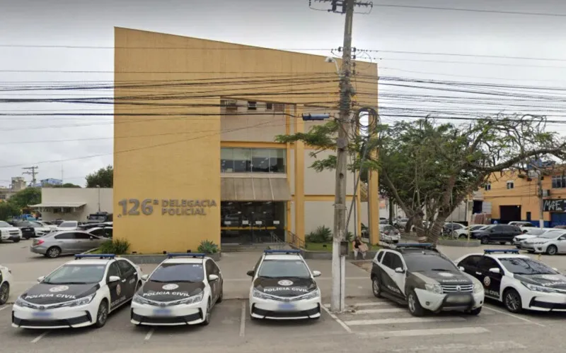 O marido, de 34 anos, é guarda municipal e ainda não foi localizado