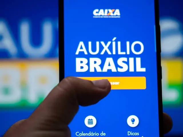 Auxílio Brasil