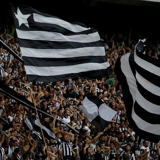 A carga destinada à torcida foi de 4.600 ingressos