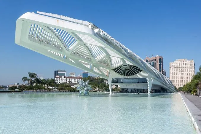 O Museu do Amanhã fica na Praça Mauá, centro do Rio de Janeiro