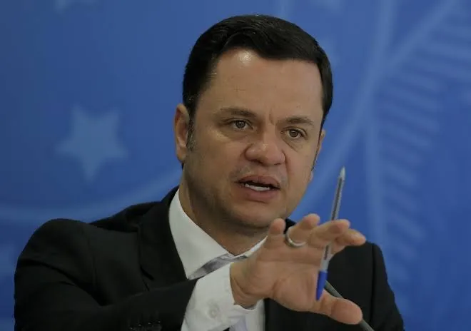 Governador do DF exonera Anderson Torres, secretário de segurança pública e ex-ministro de Bolsonaro
