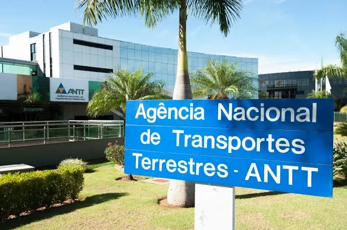 A ANTT está reforçando a fiscalização por toda a região para garantir a segurança das estradas durante a semana do feriado