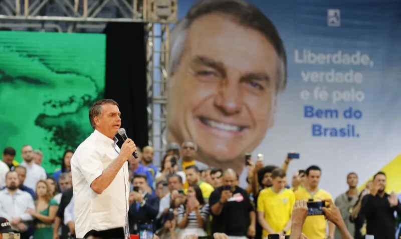 Bolsonaro tem como vice o general Braga Netto