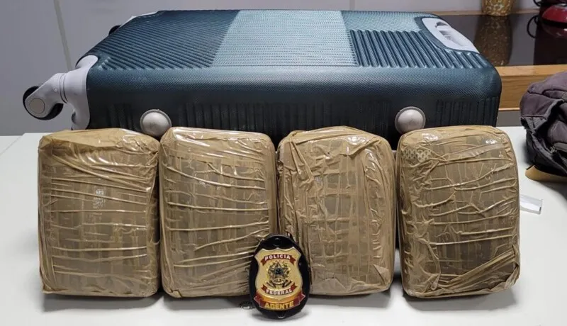 Polícia Federal apreende cinco quilos de maconha no Aeroporto Internacional do Rio