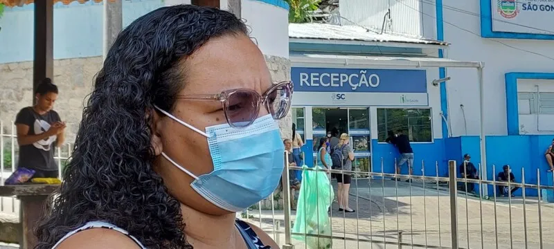 A mãe da vitima, a dona de casa Jéssica de Oliveira, de 32 anos, contou como encontrou a filha, após o crime