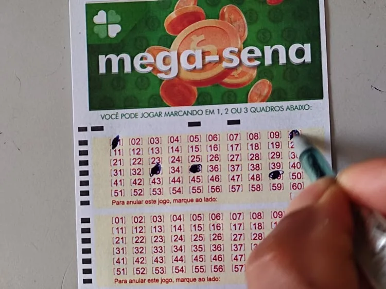 Mega-Sena teve 100 ganhadores da quina