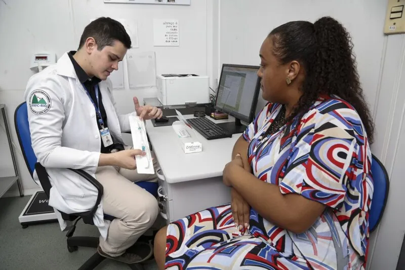 Cidade do RJ começa a distribuir DIU hormonal no SUS