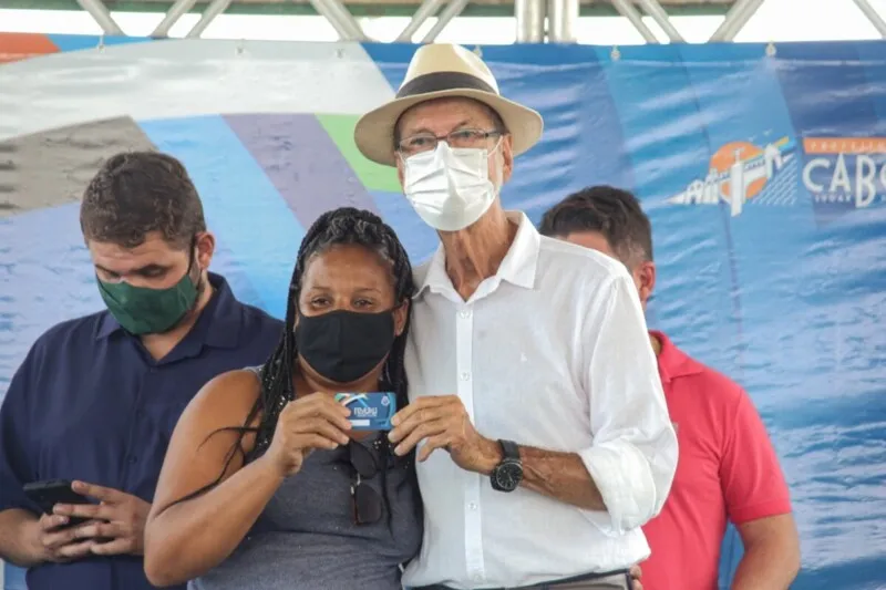Moradores dos bairros Monte Alegre, Boca do Mato, Porto do Carro e adjacências passaram a ser atendidos com a transferência de renda mensal