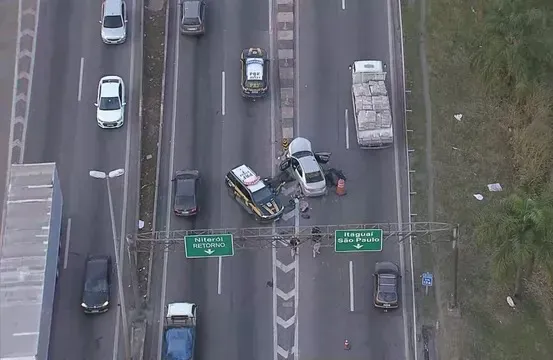 Parte da pista está interditada