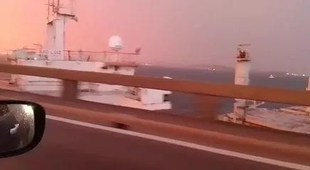 Colisão entre navio e Ponte aconteceu na última segunda-feira (14), às 18h30