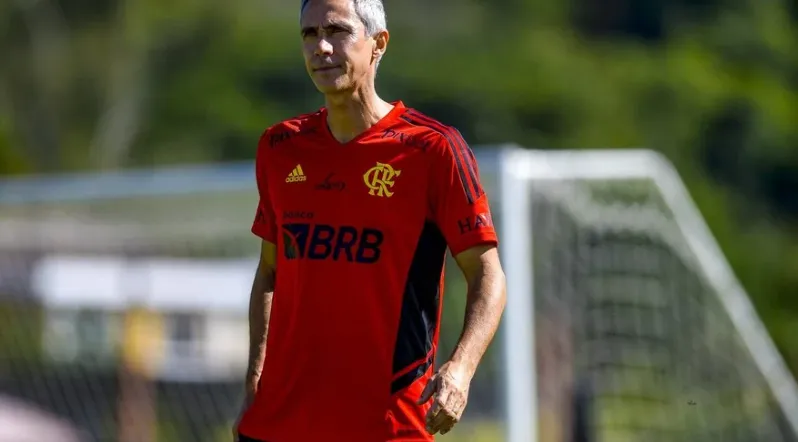 Comissão técnica que acompanha o treinador também receberá rescisão