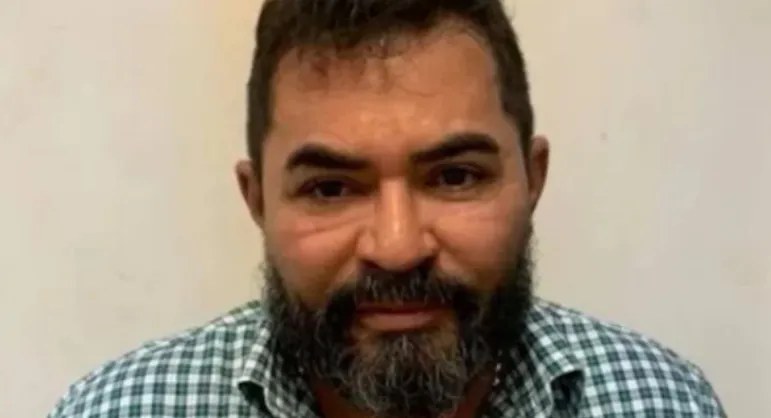 Ele foi preso na rodovia BR-116 no município de Salgueiro