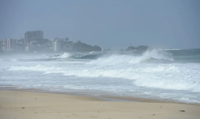 Tempo no Rio será nublado, com chances de chuva fraca