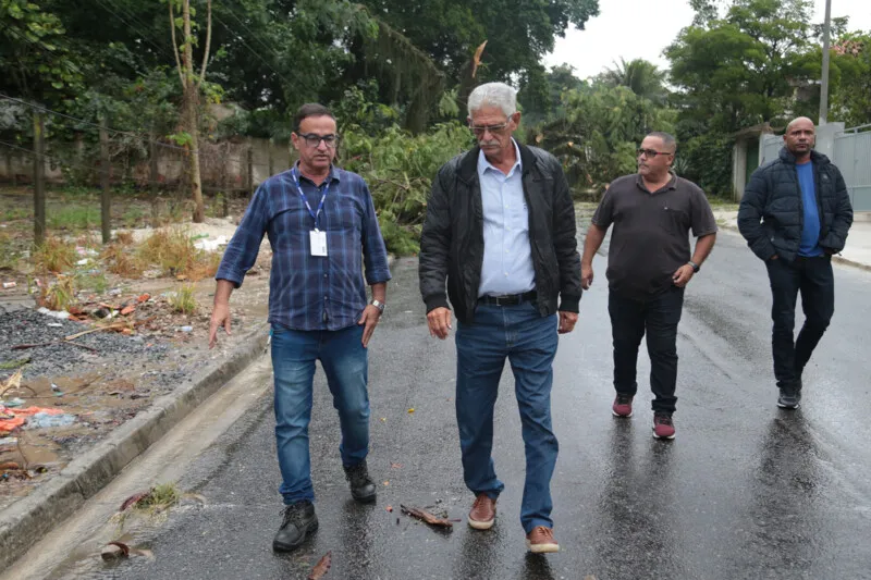 O prefeito Capitão Nelson esteve acompanhando toda a ação das equipes, durante o dia