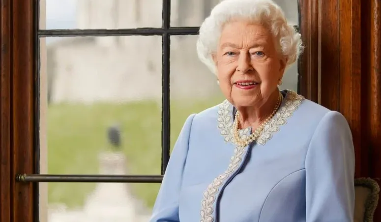 A rainha Elizabeth II tem 96 anos de idade