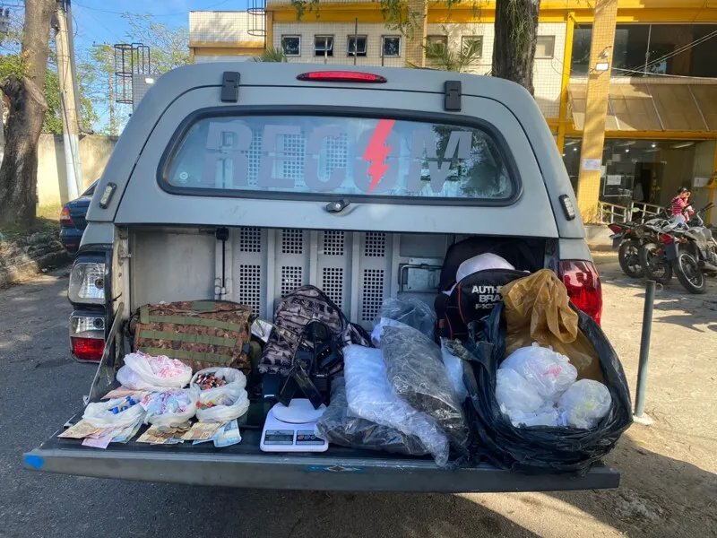 A prisão aconteceu durante patrulhamento com Policiais Militares que estão em treinamento no Curso Operacional de Patrulhamento Especial Motorizado