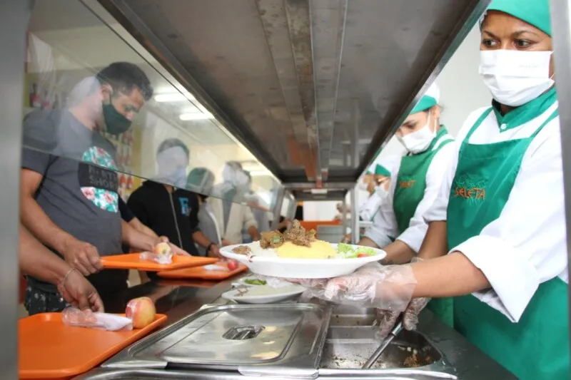 O restaurante Mauro Alemão fica no quilômetro 14 da Rodovia Amaral Peixoto (RJ-106), em Inoã - Maricá