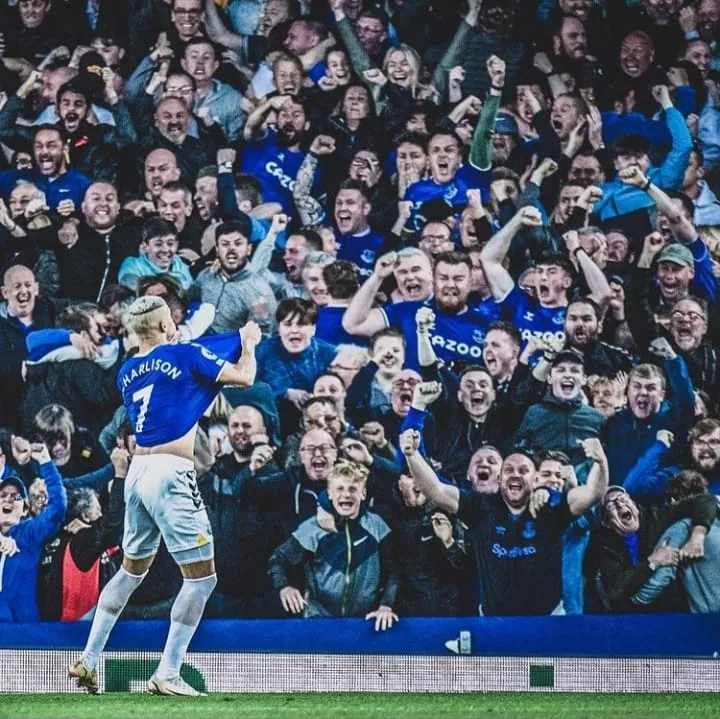 Richarlison defendeu o Everton nas últimas quatro temporadas