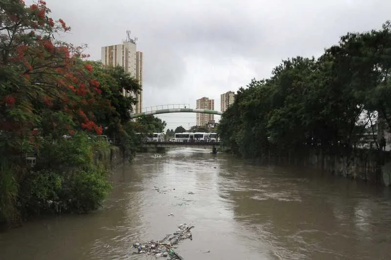 O Rio Alcântara é um dos principais do município